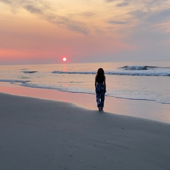 Meet your Posher, Lily - Picture 1 of 1